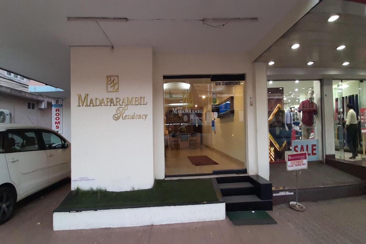 Madaparambil Residency Alwaye Zewnętrze zdjęcie