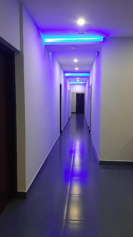 Madaparambil Residency Alwaye Zewnętrze zdjęcie